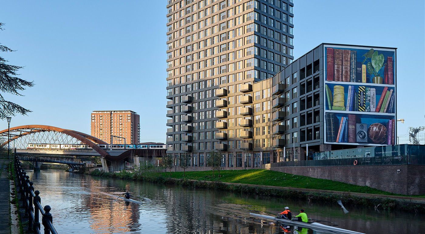 https://novella-salford.pro/wp-content/uploads/2023/10/investor-header.jpg